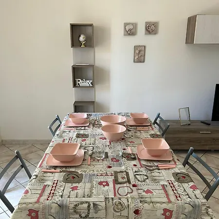 Mary T House Apartment