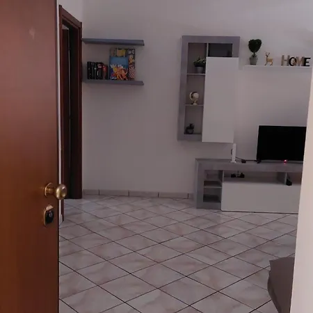 Mary T House Apartment *